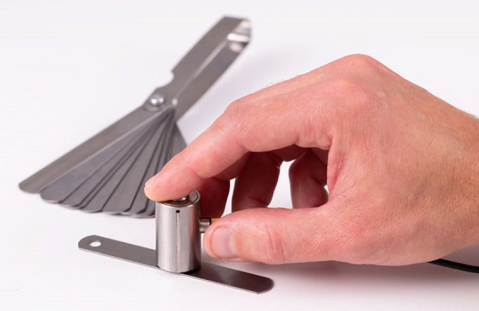 Measuring Thin Single-Layer Material Using a High- Frequency Thickness Gauge and Transducer (Above 20 MHz